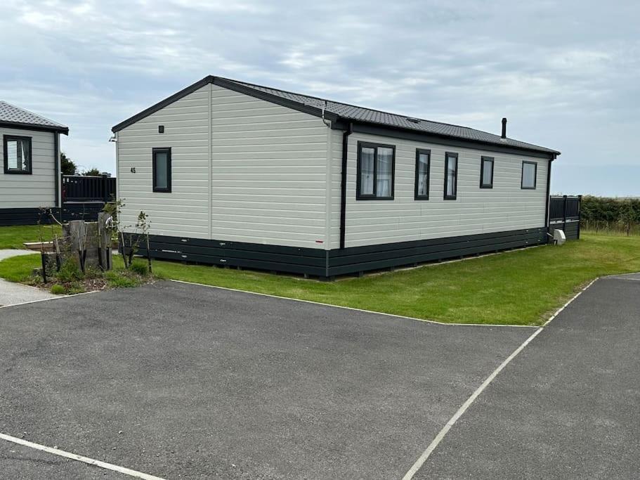 Modern Lodge With Amazing Views Newquay  Luaran gambar